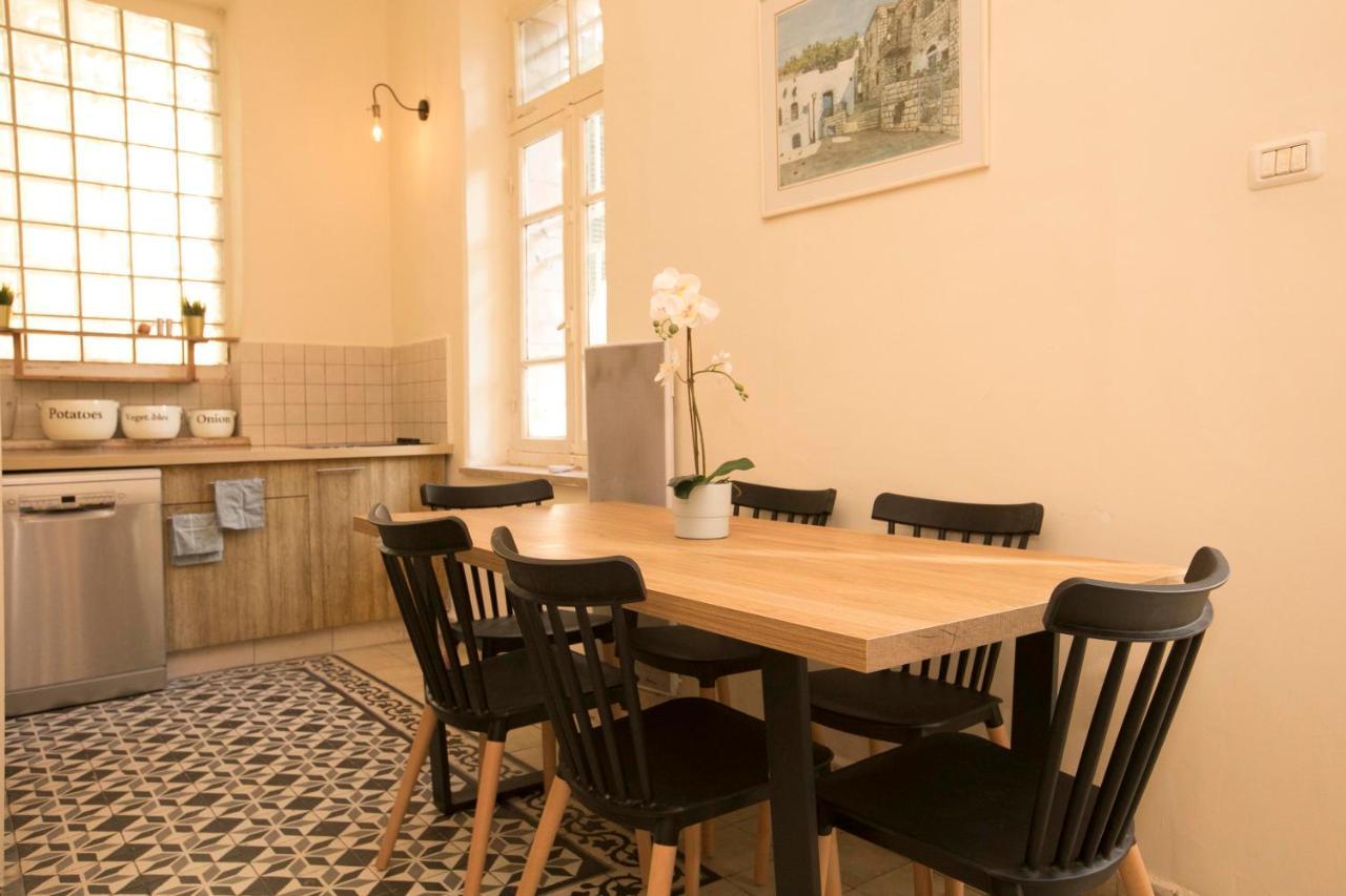 Historic 4-Bedroom Gem With Private Garden, Steps From Old City & Mamila Complex Jerusalém Exterior foto